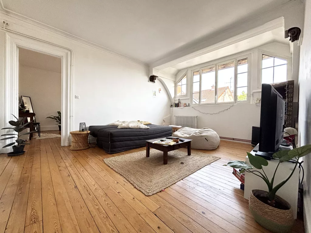 Appartement ancien dans une petite copropriété