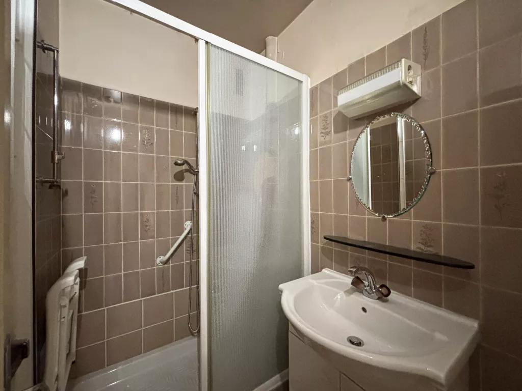 Appartement T3 lumineux à rénover