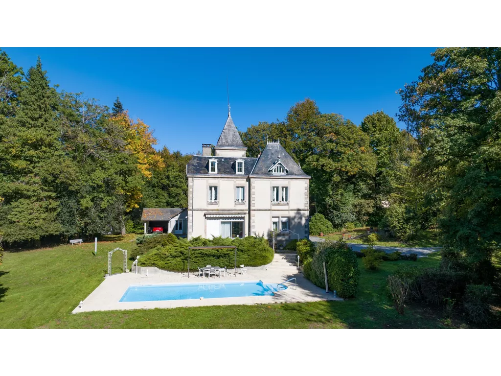 Maison de maître sur plus de 5 hectares