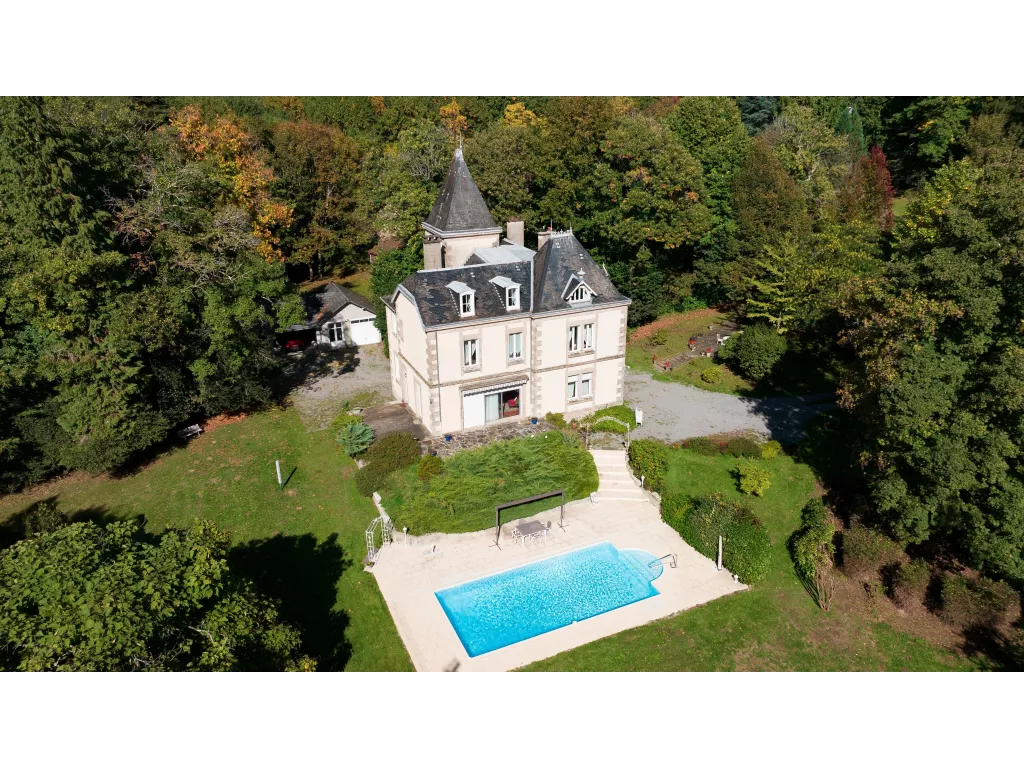 Maison de maître sur plus de 5 hectares