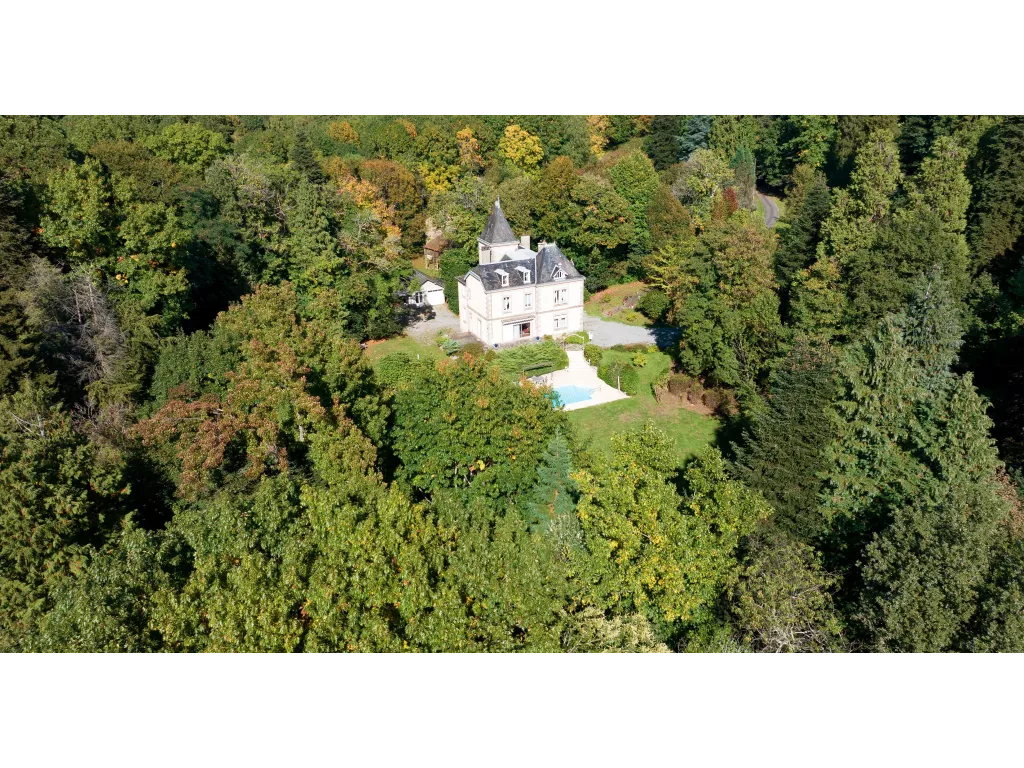 Maison de maître sur plus de 5 hectares